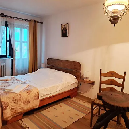Apartament Central Cu 2 Dormitoare Suceava Exterior photo